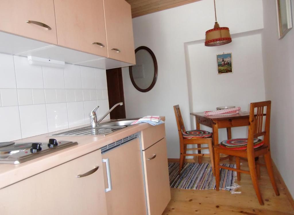 Mitschighof - Apartments Und Pension - Heidis-Welt, Mitschig Hermagor-Pressegger See Oda fotoğraf